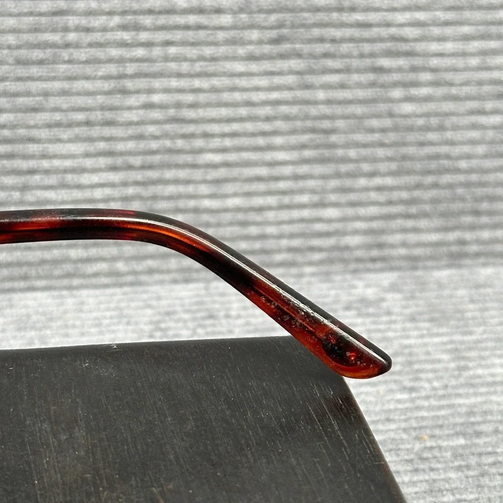 Foster Grant Detail Pol Tortoiseshell Oval Polarized Sunglasses EG0306 Brown Y2k
